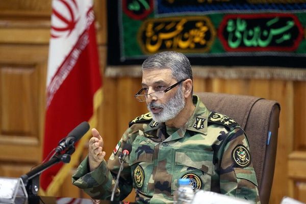 د ایران لوی درستیز: له امریکا نه خپل غچ اخلو