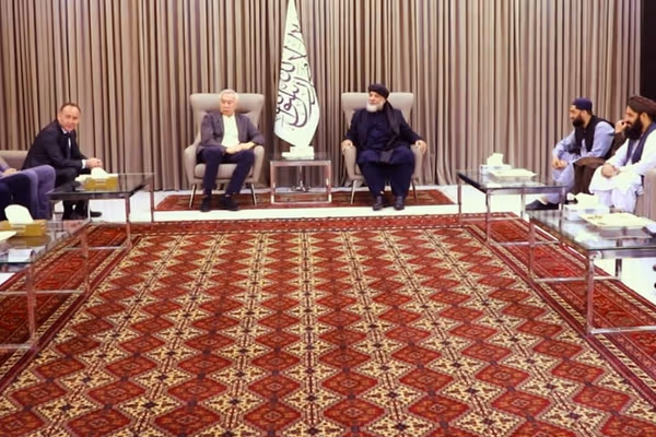 هیئت اقتصادی قزاقستان وارد کابل شد