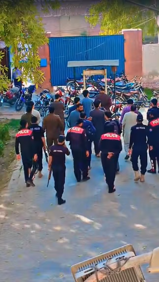 سرچینې: په پنجاب کې د قاید اعظم میډیکل کالج افغان محصلان توقیف شوي