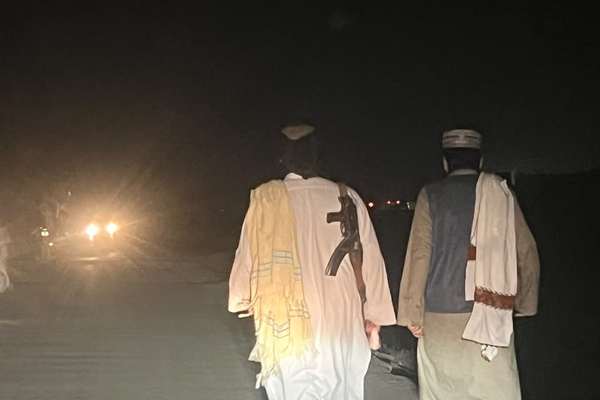 د کندهار اوسېدونکي: په شخصي جامو کې د طالبانو د پولیسو او غلو ترمنځ تفکیک ستونزمن شوی