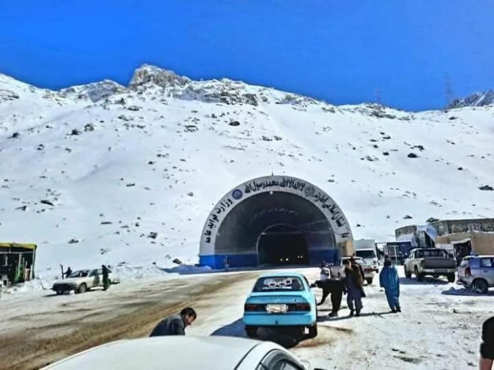 طالبانو د سالنګ لویې لارې د بندېدو پرېکړه وځنډوله