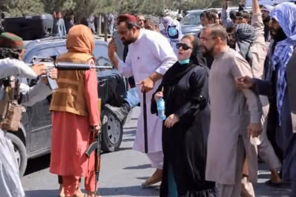 د طالبانو پنځه کاله حاکمیت؛ د ښځو د حقونو، عمومي عفوې او ټولشموله حکومت ژمنې عملي نهشوې
