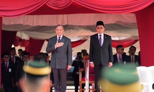 پاکستان و مالیزیا خواستار ایجاد حکومت فراگیر در افغانستان شدند