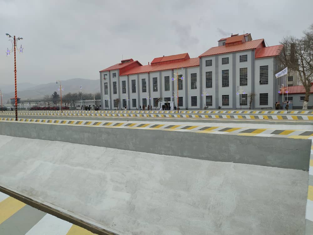 طالبان وايي ۱۳ دولتي شرکتونه یې بېرته فعال کړي دي