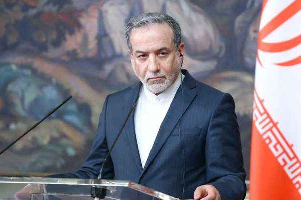 وزیر خارجه ایران: غنیسازی هستهای را کنار نمیگذاریم
