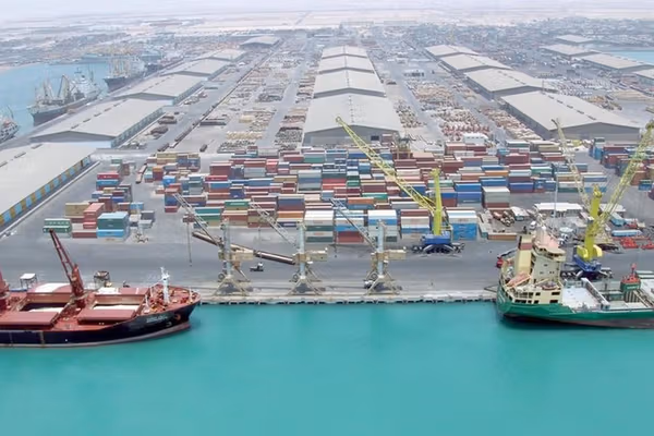 طالبان مسیر تجارت را از پاکستان به ایران و آسیای میانه منتقل کرده است