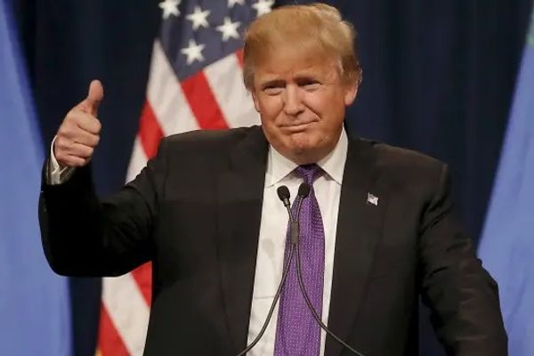 ډونالډ ټرمپ له اوپک څخه د اماراتو د وتلو پرېکړه وستایله