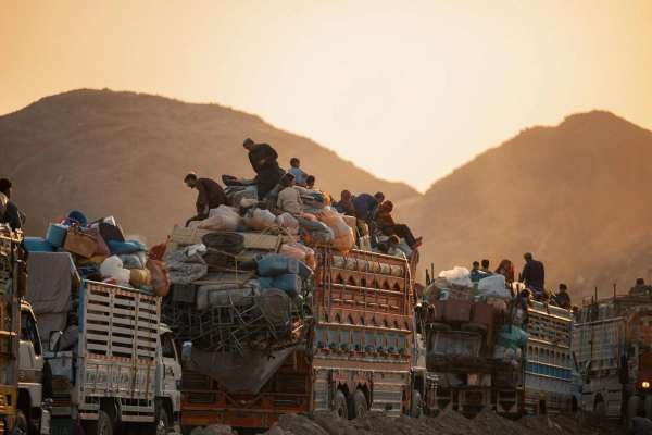 عفو بینالملل خواستار توقف فوری اخراج مهاجران افغان از پاکستان شد