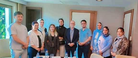 دیدار با ریچارد بنت در ترکیه؛ فعالان زن خواستار مستندسازی نقض حقوق بشر در افغانستان شدند