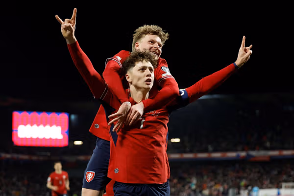 بازگشت پس از ۲۰ سال؛ تیم ملی فوتبال جمهوری چک با شکست دنمارک به جام جهانی رسید