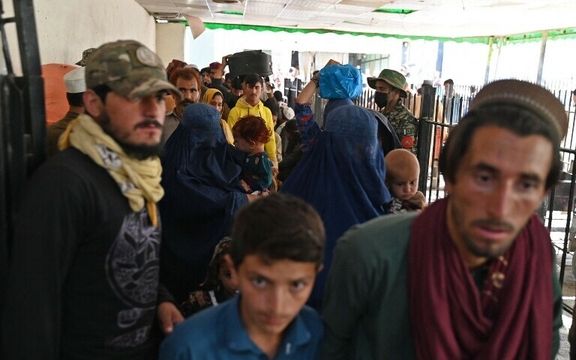 پاکستاني چارواکي: د تورخم پر ځای مو په لنډي کوتل کې د کډوالو لپاره مرکز جوړ کړ