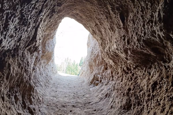 په بدخشان کې د پنځو پېړیو لرغونې سمڅه موندل شوې ده