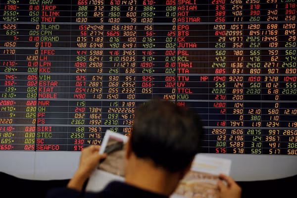 اقتصاد جهان متاثر از تکانههای شدید جنگ امریکا و اسرائیل با ایران