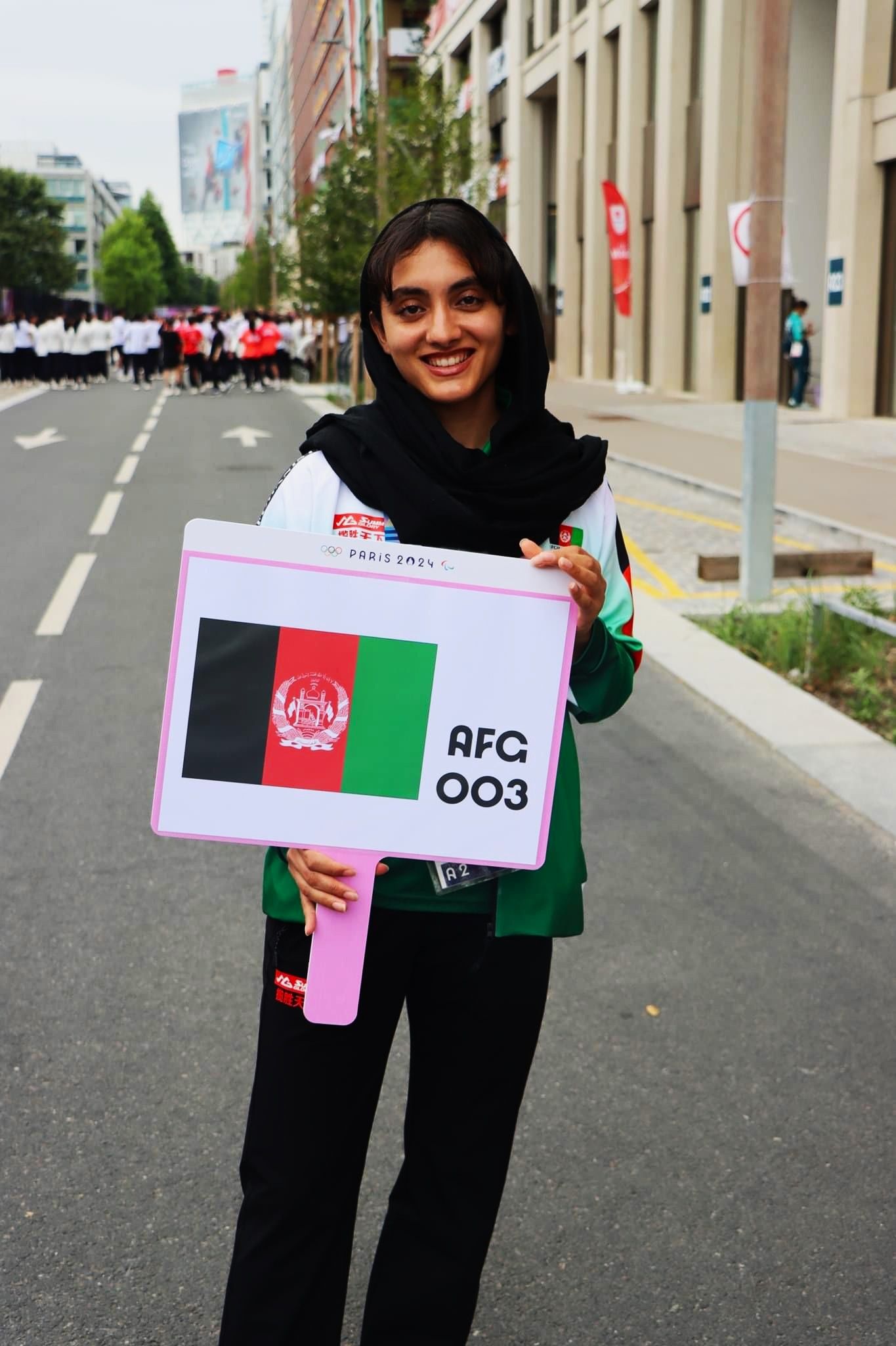 کیمیا یوسفی: مطمئن‌ام روزی خداوند صدای دختران کشورم را که در تاریکی فرو رفته‌اند می‌شنود