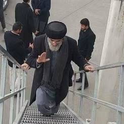 رهبر حزب اسلامی به مالزیا رفت