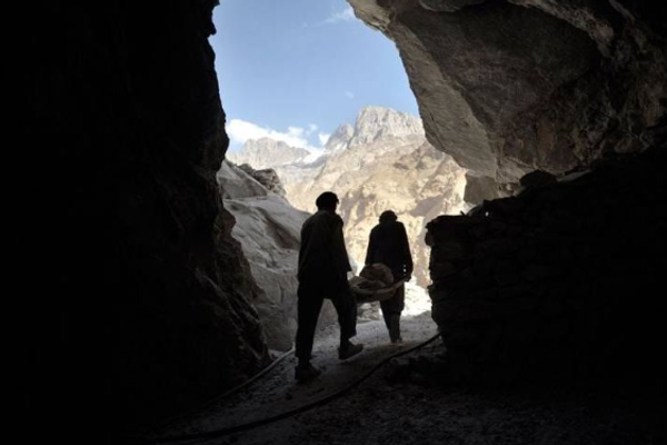 مصرع أربعة عمال مناجم في بدخشان