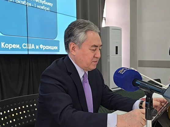 د  قرغیزستان د بهرنیو چارو وزیر له طالبانو سره د اړیکو پیاوړتیا ته لېوالتیا ښودلې ده