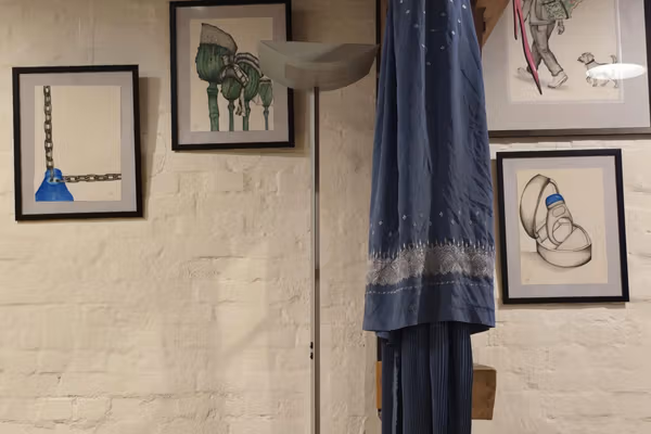 نمایشگاه کاریکاتور در آلمان در اعتراض به وضعیت زنان و حجاب اجباری برگزاری شد