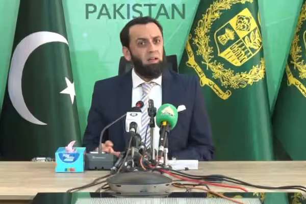 وزیر نشرات پاکستان میگوید بیش از ۲۰ هزار تروریست در افغانستان مستقرند