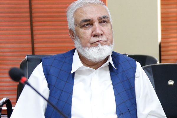 رئیس اتاق تجارت مشترک پاکستان-افغانستان: طالبان و اسلامآباد تجارت را از سیاست جدا کنند