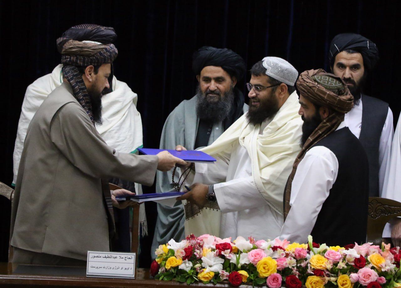 طالبان: موافقتنامه‌های تولید برق و ساختمانی به ارزش چهار میلیارد افغانی امضا شد