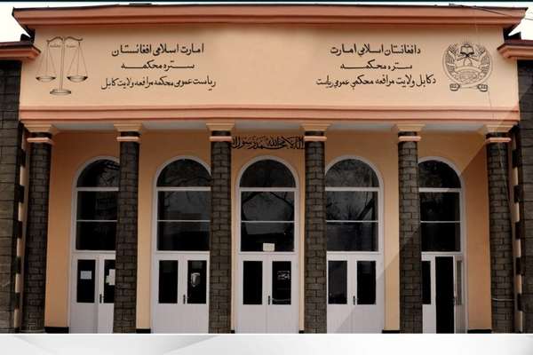 طالبانو په کابل کې یو کس په دُرو وهلی دی