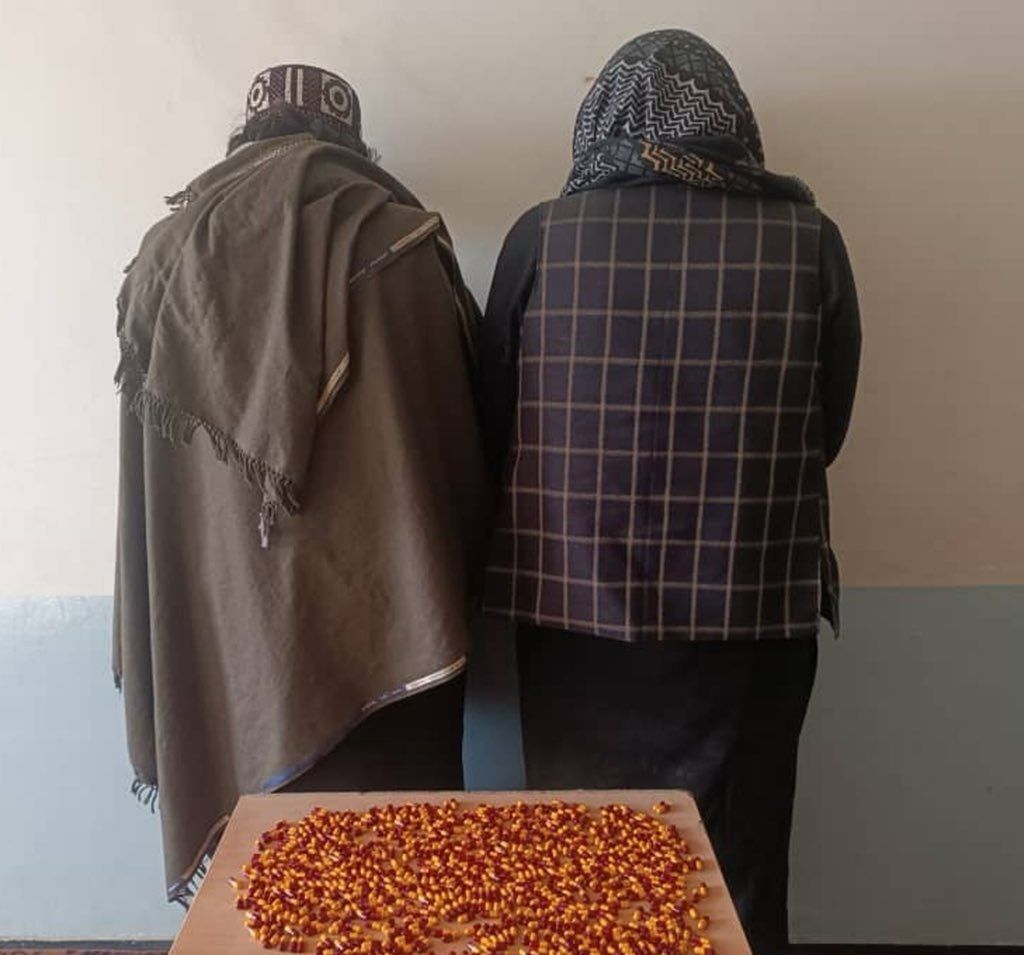 طالبانو په ۱۲ ولایتونو کې د نشه‌یي توکو د کاروبار په تور ۲۳ کسان نیولي