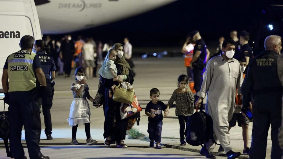 د امریکا همکار افغانان؛ یا کانګو ته لېږد یا د طالبانو تر واک لاندې افغانستان ته ستنېدل