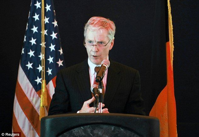 سفیر سابق امریکا: حکومت بایدن دیگر نمی‌خواهد کلمه‌ای به نام افغانستان بشنود