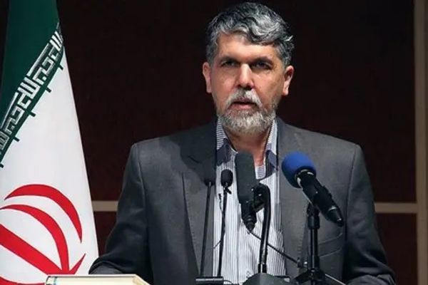 د ایران د کلتوري چارو وزیر: له افغانستان سره د کلتوري همکاریو د پیاوړتیا ملاتړ کوو