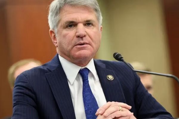 U.S. Congressman Opposes Closure Of Afghan Refugee Resettlement Programme