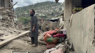 درههای زلزلهزده کنر؛ کسی سوگواری نکرد، چون همه اعضای خانواده جان باختهاند