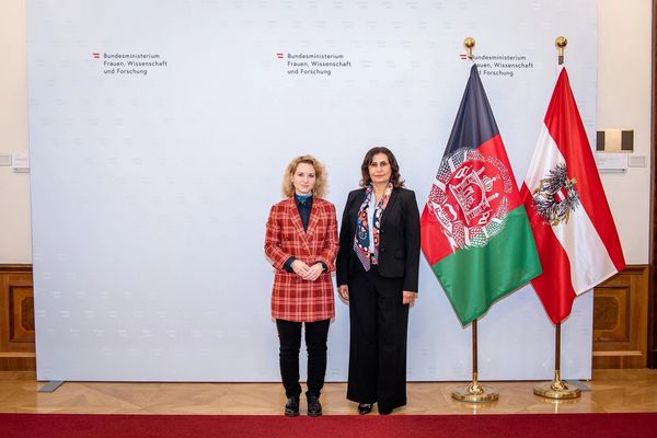 منیژه باختري: د افغان ښځو وضعیت باید د نړۍوالې ټولنې له پامه ونه غورځول شي