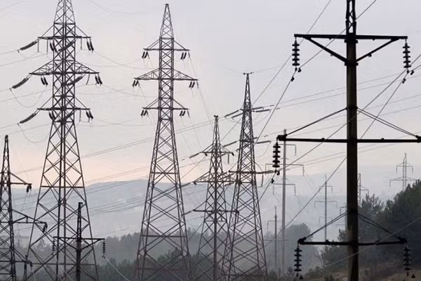 برشنا اعلام کرد برق وارداتی اوزبیکستان قطع شده است