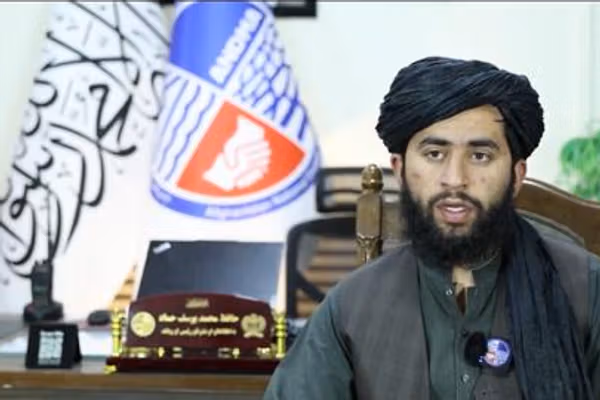 طالبان: په ۱۴۰۴کال کې پر شاوخوا ۵۰۰زره اړمنو کسانو خوراکي او غیر خوراکي مرستې وېشل شوې