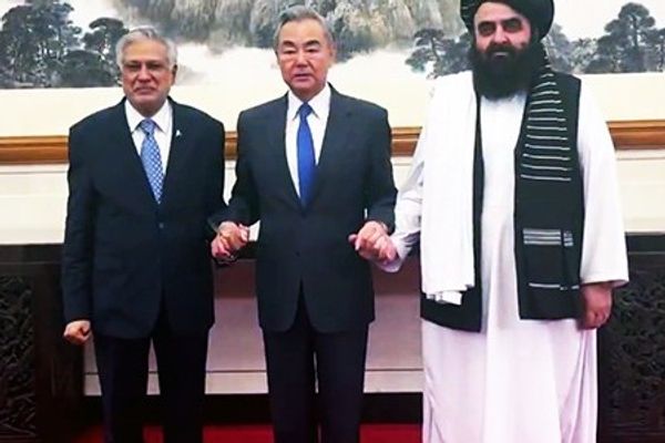 د چین، پاکستان او طالبانو اړېکې؛ هند ته یې سیاسي، اقتصادي او امنیتي سرخوږی جوړ کړی