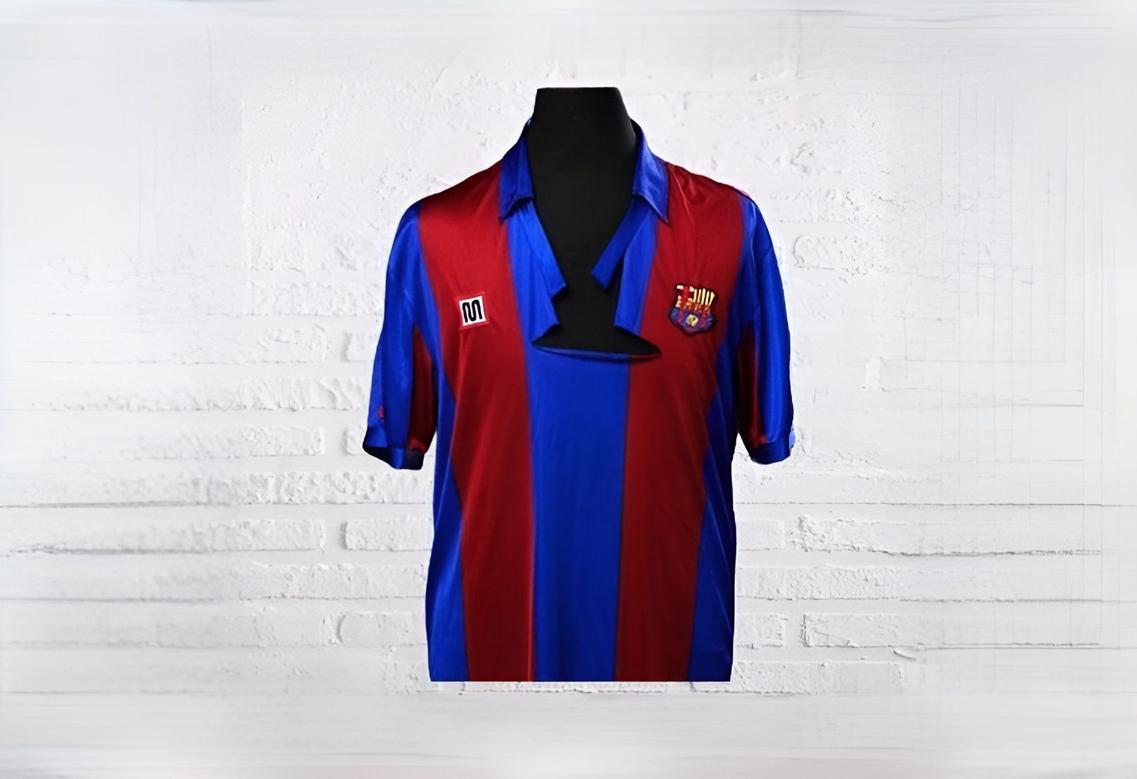 پیراهن پاره و تاریخی مارادونا در «نبرد برنابئو» ۱۴۵هزار دالر به فروش رسید