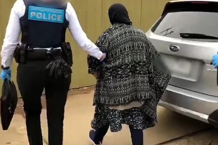 محاکمه زن افغان در استرالیا که دخترش را به ازدواج با مردی مجبور کرده بود که او را کشت