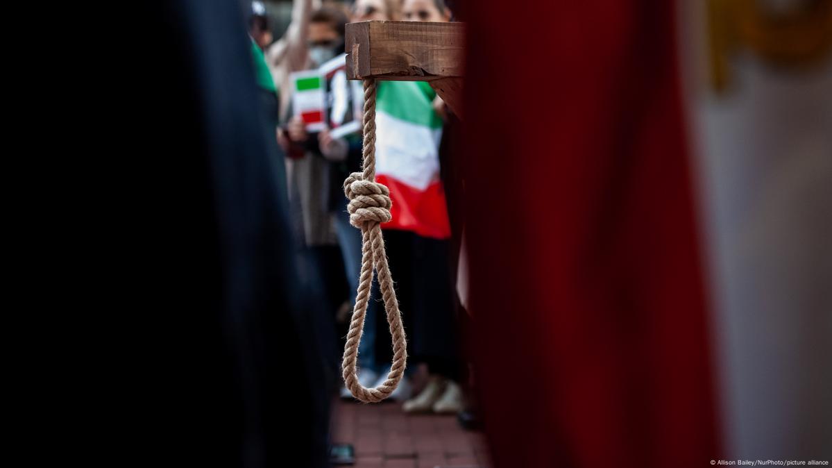 ایران د دوو افغان وګړو په ګډون ۹ تنه اعدام کړي دي 