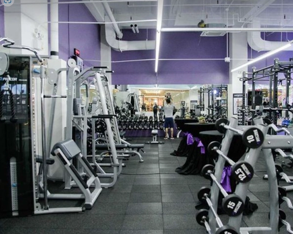 Taliban Bars Men And Teenagers From Training Together At Gyms In Herat