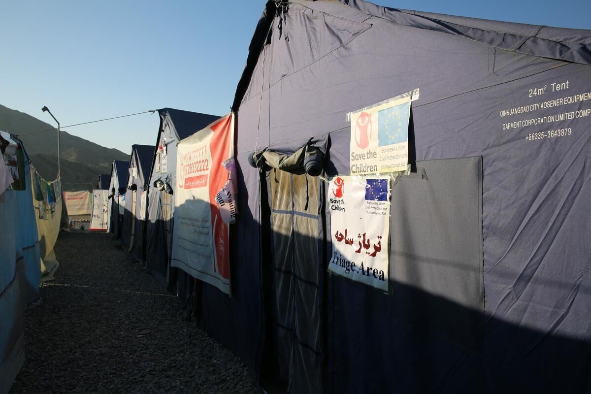 سازمان نجات کودکان: ۲۵۰ هزار کودک افغان بازگشته از پاکستان با کمبود غذا و سرپناه مواجه‌اند