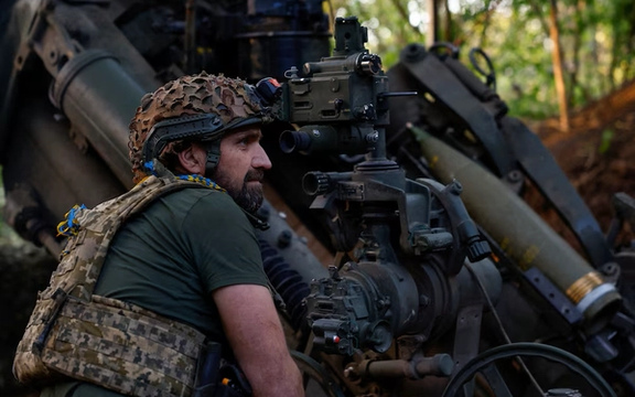 په ښارونو کې د روسانو پرمختګ؛ د اوکراین پوځ د ختیځې جبهې د ساتلو هڅه کوي