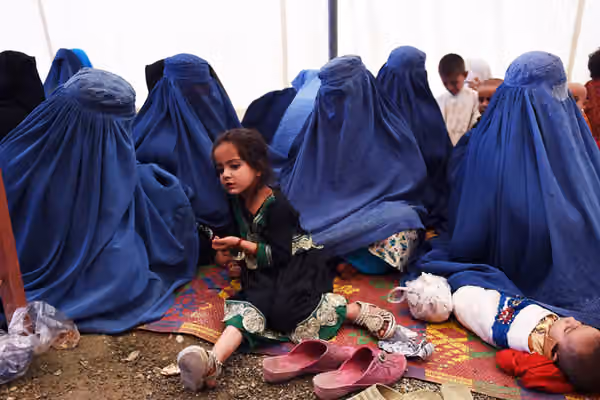 ټېلګراف: د افغان ښځو د حقونو پر محدودېدو نړۍواله چوپتیا حاکمه ده