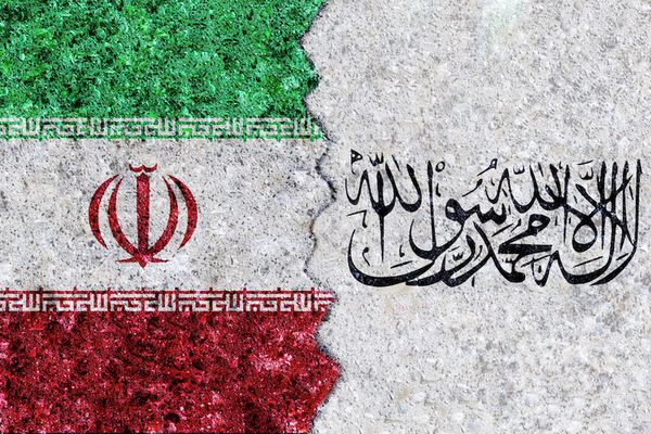 ایران او طالبانو د امریکا د سفر بندیز "نسلي تعصب" بللی دی