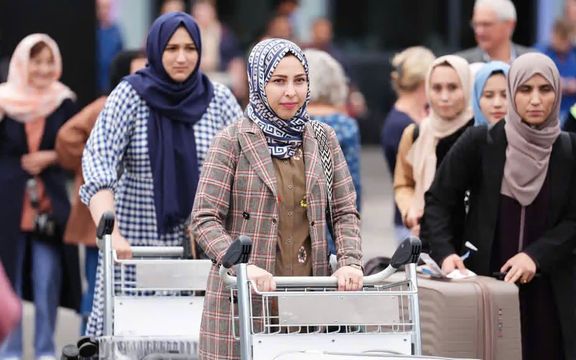 ۱۹ افغان زدهکړیالانې د زدهکړو د دوام په موخه سکاټلېنډ هېواد ته رسېدلې دي