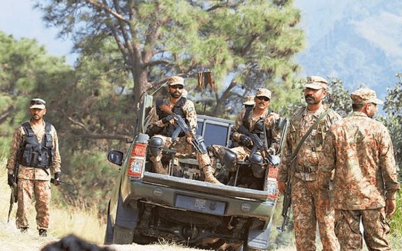 ارتش پاکستان از کشته شدن ۱۴ جنگجو در بلوچستان خبر داد