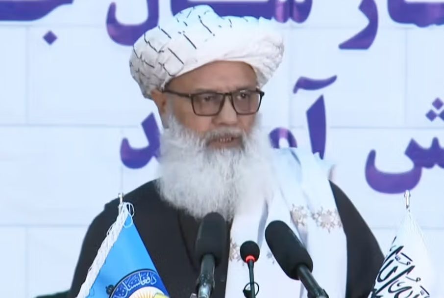 د طالبانو د چارو ادارې رییس: د پخواني حکومت ښوونیز نصاب له بهر څخه راوړل شوی و