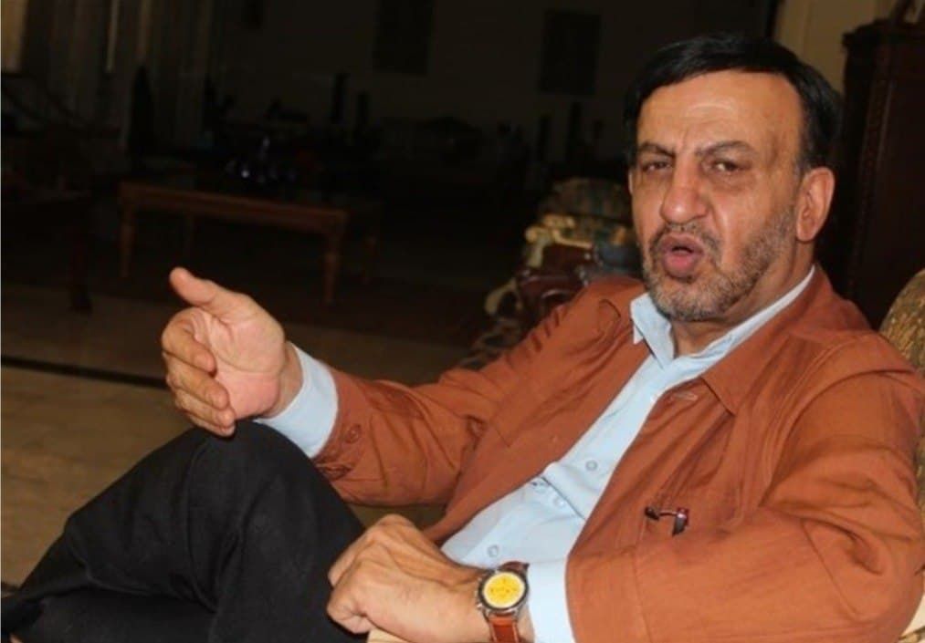 برادر اشرف غنی: حامد کرزی افغانستان را فروخته بود