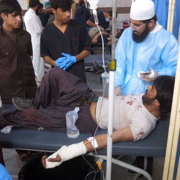 پاکستان: د بلوچستان په بېلابېلو ښارونو کې د بریدونو وروسته ۶۷ وسلهوال وژل شوي دي