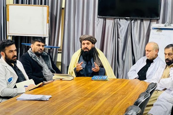 سرچینې: د طالبانو د ننګرهار د عامې روغتیا رییس ۳۲ خپلوان او د یوې ولسوالۍ کسان ګومارلي